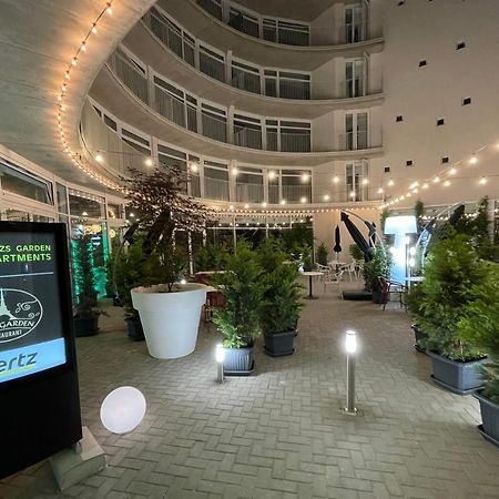 Parizs Garden Apartments Ντέμπρετσεν Εξωτερικό φωτογραφία