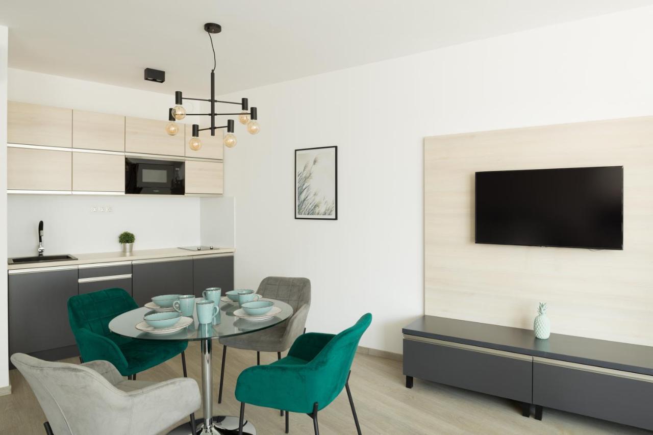 Parizs Garden Apartments Ντέμπρετσεν Εξωτερικό φωτογραφία