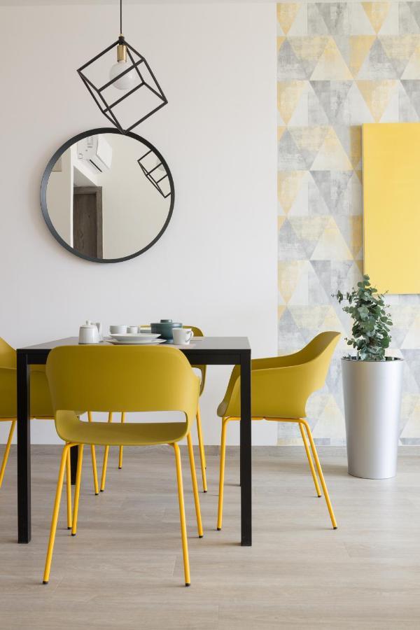 Parizs Garden Apartments Ντέμπρετσεν Εξωτερικό φωτογραφία