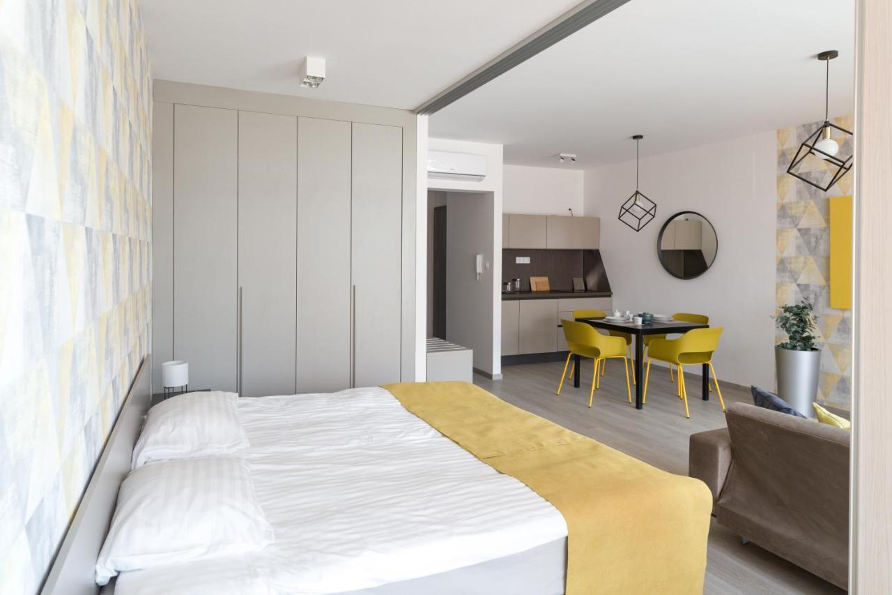 Parizs Garden Apartments Ντέμπρετσεν Εξωτερικό φωτογραφία